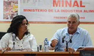 Preside Díaz-Canel balance anual del MINAL Preside Díaz-Canel balance anual del MINAL